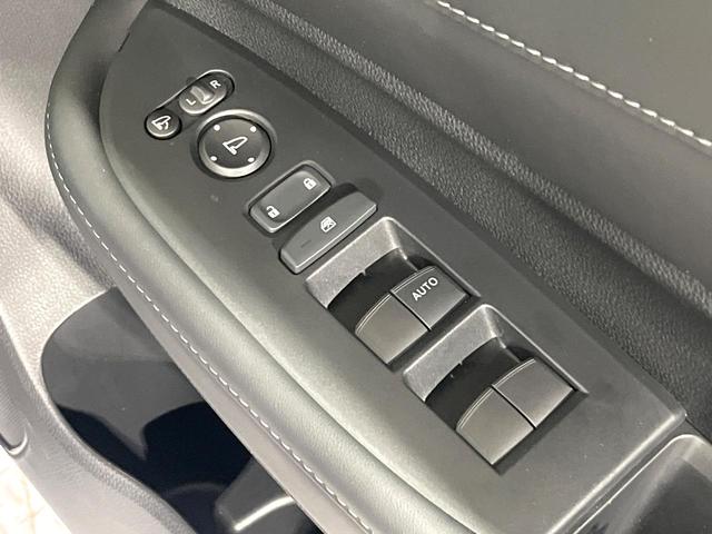 ＷＲ－Ｖ Ｚ　禁煙車　ホンダセンシング　ホンダコネクトナビ　レーダークルーズ　バックカメラ　ハーフレザーシート　ＥＴＣ　ドラレコ　スマートキー　ＬＥＤヘッドライト　純正１７インチアルミ　オートライト　オートエアコン（35枚目）
