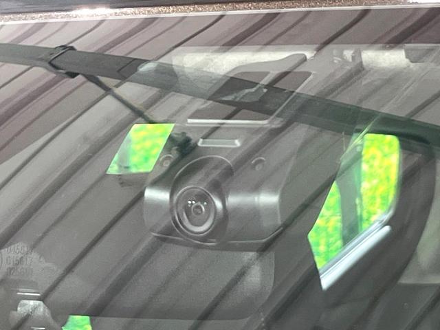 ＷＲ－Ｖ Ｚ　禁煙車　ホンダセンシング　ホンダコネクトナビ　レーダークルーズ　バックカメラ　ハーフレザーシート　ＥＴＣ　ドラレコ　スマートキー　ＬＥＤヘッドライト　純正１７インチアルミ　オートライト　オートエアコン（42枚目）