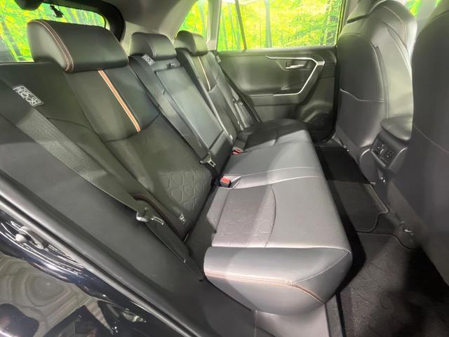 ＲＡＶ４ アドベンチャー　禁煙車　サンルーフ　セーフティセンス　純正８型ディスプレイ　全周囲カメラ　レーダークルーズ　電動リアゲート　ブラインドスポットモニター　シートベンチレーション　合皮シート　パワーシート　ＥＴＣ（9枚目）