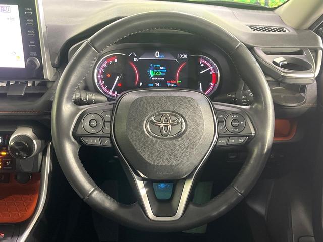 ＲＡＶ４ アドベンチャー　禁煙車　サンルーフ　セーフティセンス　純正８型ディスプレイ　全周囲カメラ　レーダークルーズ　電動リアゲート　ブラインドスポットモニター　シートベンチレーション　合皮シート　パワーシート　ＥＴＣ（11枚目）