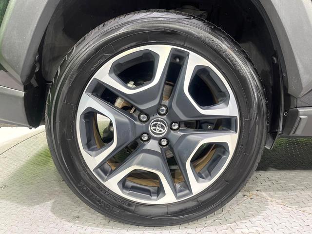 ＲＡＶ４ アドベンチャー　禁煙車　サンルーフ　セーフティセンス　純正８型ディスプレイ　全周囲カメラ　レーダークルーズ　電動リアゲート　ブラインドスポットモニター　シートベンチレーション　合皮シート　パワーシート　ＥＴＣ（62枚目）