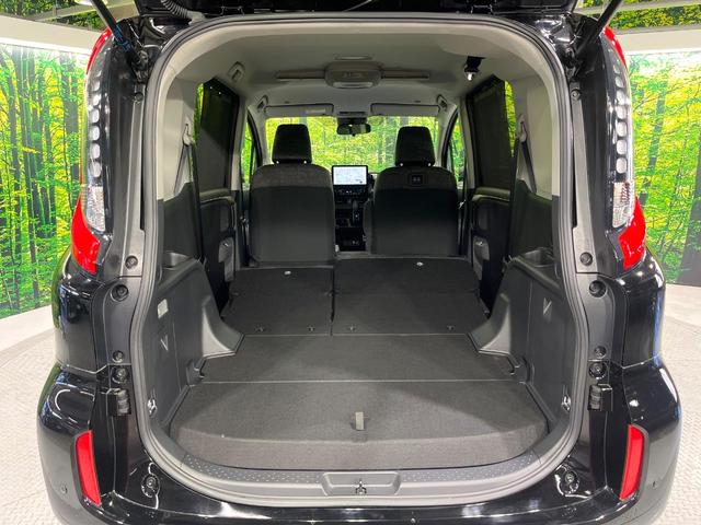 シエンタ ハイブリッドＺ　禁煙車　セーフティセンス　純正１０．３型ナビ　全周囲カメラ　両側電動スライド　前席シートヒーター（10枚目）