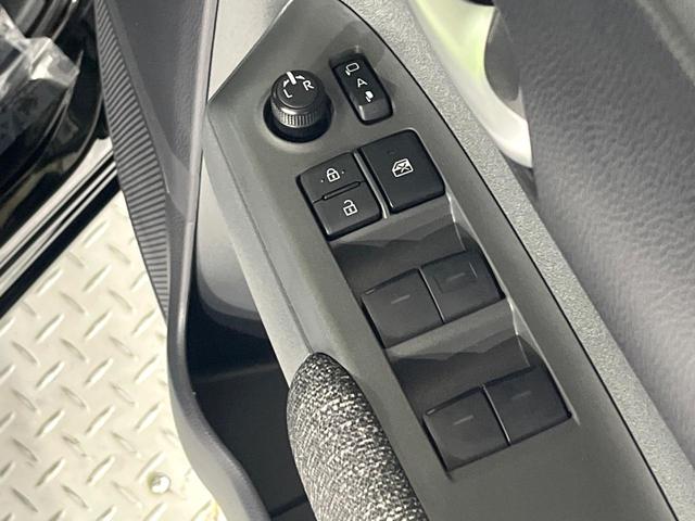 シエンタ ハイブリッドＺ　禁煙車　セーフティセンス　純正１０．３型ナビ　全周囲カメラ　両側電動スライド　前席シートヒーター（32枚目）