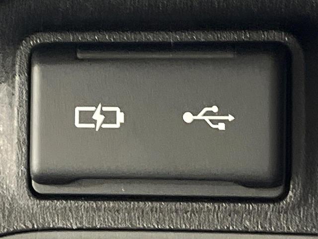 シエンタ ハイブリッドＺ　禁煙車　セーフティセンス　純正１０．３型ナビ　全周囲カメラ　両側電動スライド　前席シートヒーター（35枚目）