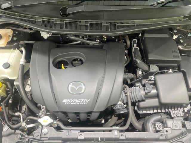 プレマシー ２０Ｓ－スカイアクティブ　Ｌパッケージ　両側電動ドア　純正ナビ　バックカメラ　禁煙車　スマートキー　ＨＩＤヘッド　ビルトインＥＴＣ　クルコン　純正１７インチアルミ　オートライト　オートエアコン　Ｂｌｕｅｔｏｏｔｈ　ＣＤ　ＤＶＤ再生　地デジ（19枚目）