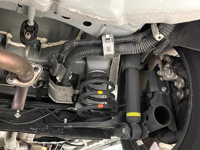 セレナ ハイウェイスターＶ　両側電動ドア　全周囲カメラ　純正１０型ナビ　衝突被害軽減システム　レーダークルーズ　禁煙車　ドラレコ　コーナーセンサー　スマートキー　ＬＥＤヘッド　ＥＴＣ　純正１６インチアルミ　オートハイビーム（31枚目）