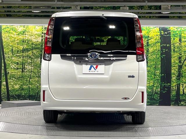 ノア ハイブリッドＧ　禁煙車　９型ナビ　Ｂｌｕｅｔｏｏｔｈ再生　バックカメラ　リアモニター　両側電動スライド　リアオートエアコン　前席シートヒーター　ＥＴＣ　クルーズコントロール　ＬＥＤライト　オートライト　７人乗り（15枚目）