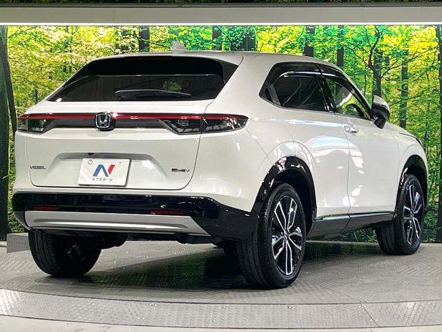 ヴェゼル ｅ：ＨＥＶ　Ｚ　禁煙車　ホンダセンシング　ホンダコネクト９型ナビ　バックカメラ　電動リアゲート　前席シートヒーター　ブラインドスポットモニター　電動パーキングブレーキ　ＥＴＣ　パドルシフト　コーナーセンサー（17枚目）