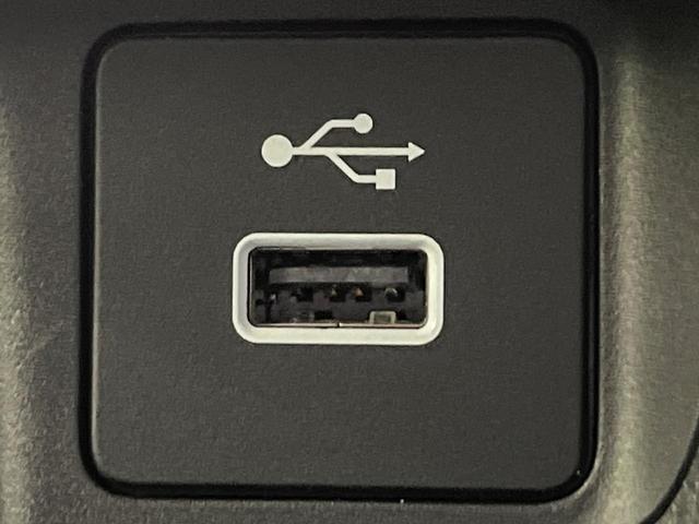 ヴェゼル ｅ：ＨＥＶ　Ｚ　禁煙車　ホンダセンシング　ホンダコネクト９型ナビ　バックカメラ　電動リアゲート　前席シートヒーター　ブラインドスポットモニター　電動パーキングブレーキ　ＥＴＣ　パドルシフト　コーナーセンサー（35枚目）