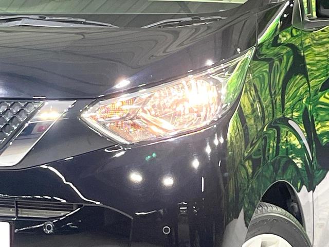 デイズ Ｘ　禁煙車　衝突被害軽減装置　メモリーナビ　全周囲カメラ　オートエアコン　オートライト　ＥＴＣ　スマートキー　プッシュスタート　純正１４インチアルミホイール　シートリフター　アイドリングストップ（12枚目）