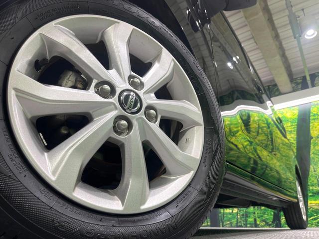 デイズ Ｘ　禁煙車　衝突被害軽減装置　メモリーナビ　全周囲カメラ　オートエアコン　オートライト　ＥＴＣ　スマートキー　プッシュスタート　純正１４インチアルミホイール　シートリフター　アイドリングストップ（13枚目）