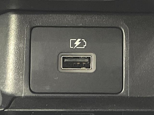 デイズ Ｘ　禁煙車　衝突被害軽減装置　メモリーナビ　全周囲カメラ　オートエアコン　オートライト　ＥＴＣ　スマートキー　プッシュスタート　純正１４インチアルミホイール　シートリフター　アイドリングストップ（28枚目）