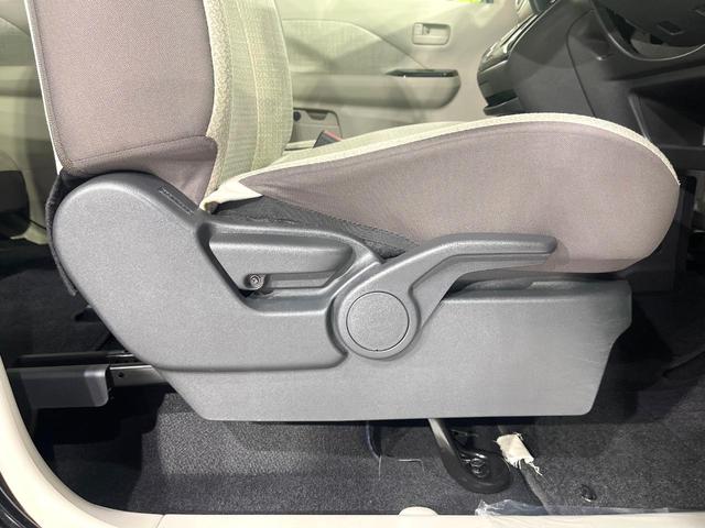 デイズ Ｘ　禁煙車　衝突被害軽減装置　メモリーナビ　全周囲カメラ　オートエアコン　オートライト　ＥＴＣ　スマートキー　プッシュスタート　純正１４インチアルミホイール　シートリフター　アイドリングストップ（43枚目）