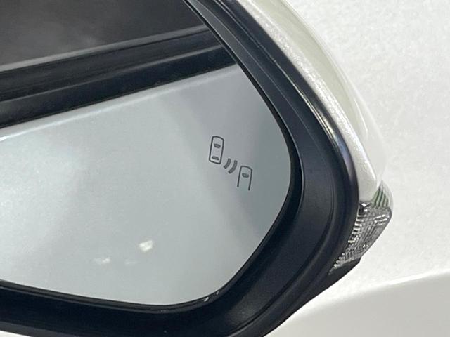 ヤリスクロス Ｚ　禁煙車　セーフティセンス　純正８型ディスプレイオーディオ　パノラミックビューモニター　ブラインドスポットモニター　レーダークルーズ　パワーシート　シートヒーター　ステアリングヒーター　ＥＴＣ（6枚目）