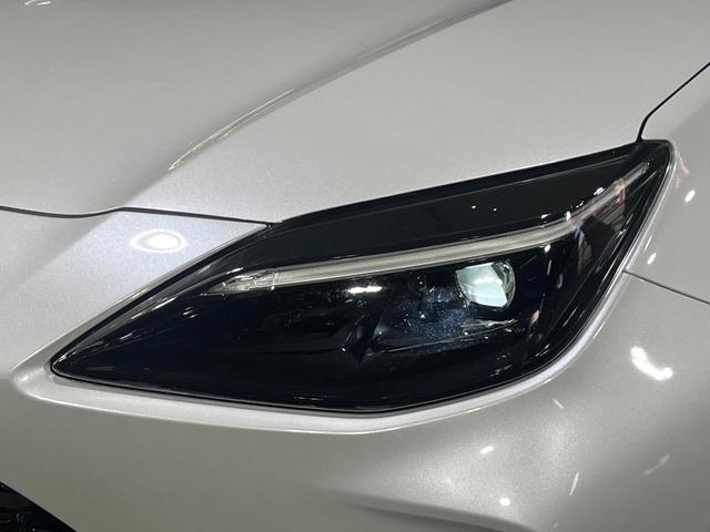 ヤリスクロス Ｚ　禁煙車　セーフティセンス　純正８型ディスプレイオーディオ　パノラミックビューモニター　ブラインドスポットモニター　レーダークルーズ　パワーシート　シートヒーター　ステアリングヒーター　ＥＴＣ（12枚目）