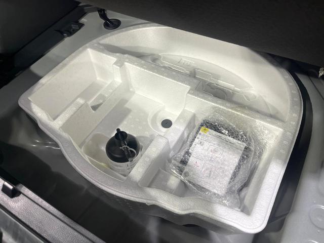 ヤリスクロス Ｚ　禁煙車　セーフティセンス　純正８型ディスプレイオーディオ　パノラミックビューモニター　ブラインドスポットモニター　レーダークルーズ　パワーシート　シートヒーター　ステアリングヒーター　ＥＴＣ（55枚目）