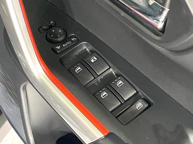 ライズ Ｇ　禁煙車　スマートアシスト　純正９型ディスプレイオーディオ　パノラミックビューモニター　ＥＴＣ　ＬＥＤヘッド　オートハイビーム　スマートキー　オートエアコン　ステアリングスイッチ　車線逸脱警報（42枚目）