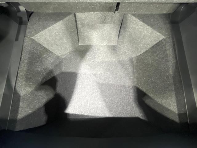 ライズ Ｇ　禁煙車　スマートアシスト　純正９型ディスプレイオーディオ　パノラミックビューモニター　ＥＴＣ　ＬＥＤヘッド　オートハイビーム　スマートキー　オートエアコン　ステアリングスイッチ　車線逸脱警報（49枚目）