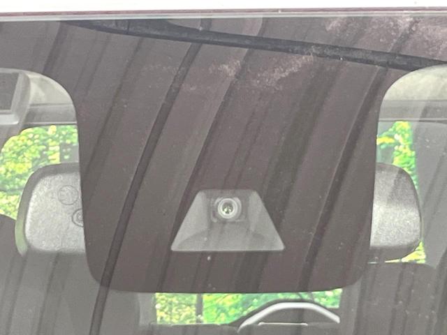 ルークス ハイウェイスター　Ｇターボプロパイロットエディション　禁煙車　プロパイロット　衝突軽減装置　純正９型ナビ　アラウンドビューモニター　ハンズフリー両側電動スライド　ＥＴＣ　ドラレコ　ＬＥＤヘッド＆フォグ　オートエアコン　電動パーキングブレーキ（4枚目）