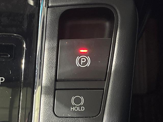 アルファード ２．５Ｓ　Ｃパッケージ　禁煙車　サンルーフ　フリップダウンモニター　ＢＩＧ－Ｘ１１インチナビ　バックカメラ　衝突軽減装置　レーダークルーズ　パワーバックドア　パワーシート　シートベンチレーション　ステアリングヒーター（24枚目）