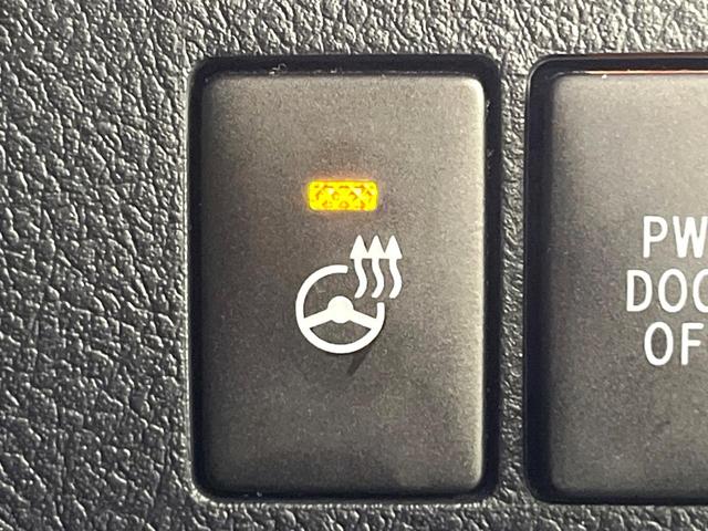 アルファード ２．５Ｓ　Ｃパッケージ　禁煙車　サンルーフ　フリップダウンモニター　ＢＩＧ－Ｘ１１インチナビ　バックカメラ　衝突軽減装置　レーダークルーズ　パワーバックドア　パワーシート　シートベンチレーション　ステアリングヒーター（26枚目）