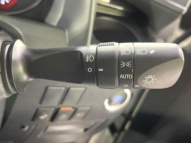 アルファード ２．５Ｓ　Ｃパッケージ　禁煙車　サンルーフ　フリップダウンモニター　ＢＩＧ－Ｘ１１インチナビ　バックカメラ　衝突軽減装置　レーダークルーズ　パワーバックドア　パワーシート　シートベンチレーション　ステアリングヒーター（37枚目）
