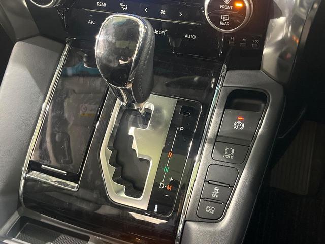 アルファード ２．５Ｓ　Ｃパッケージ　禁煙車　サンルーフ　フリップダウンモニター　ＢＩＧ－Ｘ１１インチナビ　バックカメラ　衝突軽減装置　レーダークルーズ　パワーバックドア　パワーシート　シートベンチレーション　ステアリングヒーター（39枚目）
