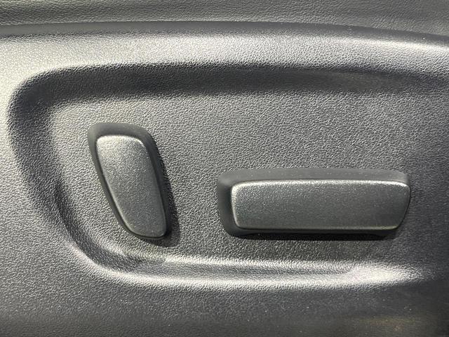 アルファード ２．５Ｓ　Ｃパッケージ　禁煙車　サンルーフ　フリップダウンモニター　ＢＩＧ－Ｘ１１インチナビ　バックカメラ　衝突軽減装置　レーダークルーズ　パワーバックドア　パワーシート　シートベンチレーション　ステアリングヒーター（40枚目）