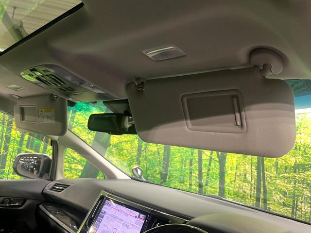 アルファード ２．５Ｓ　Ｃパッケージ　禁煙車　サンルーフ　フリップダウンモニター　ＢＩＧ－Ｘ１１インチナビ　バックカメラ　衝突軽減装置　レーダークルーズ　パワーバックドア　パワーシート　シートベンチレーション　ステアリングヒーター（45枚目）