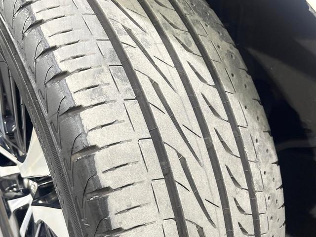 アルファード ２．５Ｓ　Ｃパッケージ　禁煙車　サンルーフ　フリップダウンモニター　ＢＩＧ－Ｘ１１インチナビ　バックカメラ　衝突軽減装置　レーダークルーズ　パワーバックドア　パワーシート　シートベンチレーション　ステアリングヒーター（65枚目）