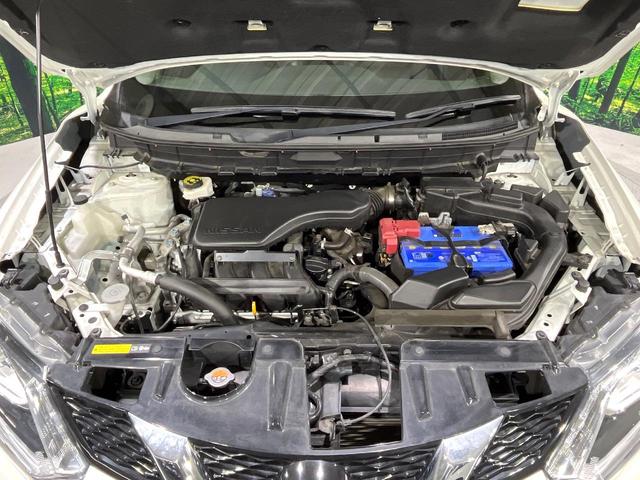 エクストレイル ２０Ｘｔｔ　エマージェンシーブレーキパッケージ　４ＷＤ　７人乗　禁煙車　パノラマルーフ　衝突軽減　純正ナビ　全周囲カメラ　クルコン　電動リアゲート　ＬＥＤライト　オートライト　オートエアコン　ダウンヒルアシスト　横滑り防止装置　純正１８ＡＷ（18枚目）