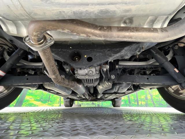 エクストレイル ２０Ｘｔｔ　エマージェンシーブレーキパッケージ　４ＷＤ　７人乗　禁煙車　パノラマルーフ　衝突軽減　純正ナビ　全周囲カメラ　クルコン　電動リアゲート　ＬＥＤライト　オートライト　オートエアコン　ダウンヒルアシスト　横滑り防止装置　純正１８ＡＷ（19枚目）