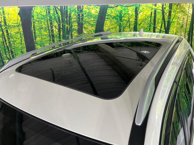 エクストレイル ２０Ｘｔｔ　エマージェンシーブレーキパッケージ　４ＷＤ　７人乗　禁煙車　パノラマルーフ　衝突軽減　純正ナビ　全周囲カメラ　クルコン　電動リアゲート　ＬＥＤライト　オートライト　オートエアコン　ダウンヒルアシスト　横滑り防止装置　純正１８ＡＷ（32枚目）