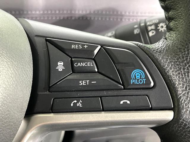 セレナ ハイウェイスターＶ　禁煙車　後期型　プロパイロット　衝突軽減　純正１０型ナビ　全周囲カメラ　フリップダウンモニター　両側電動スライド　ブラインドスポットモニター　デジタルインナーミラー　リアオートエアコン　ＥＴＣ（4枚目）