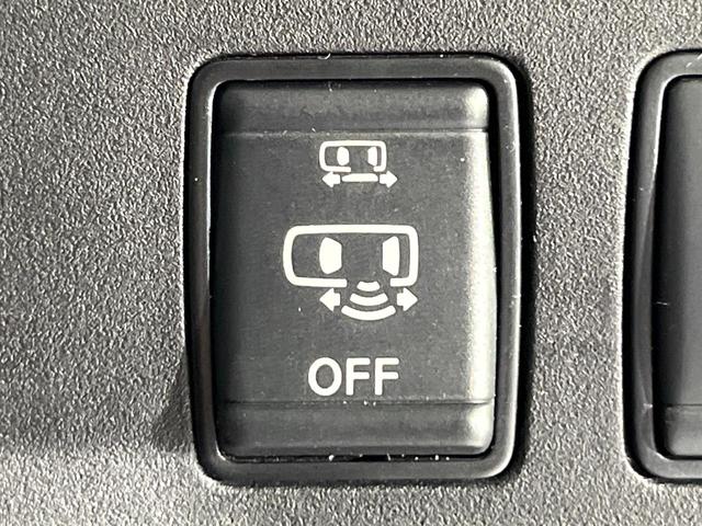 セレナ ハイウェイスターＶ　禁煙車　後期型　プロパイロット　衝突軽減　純正１０型ナビ　全周囲カメラ　フリップダウンモニター　両側電動スライド　ブラインドスポットモニター　デジタルインナーミラー　リアオートエアコン　ＥＴＣ（27枚目）