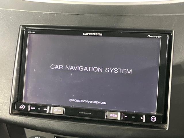 スイフト スタイル－ＤＪＥ　禁煙車　メモリーナビ　バックカメラ　オートエアコン　シートヒーター　パドルシフト　ＥＴＣ　ＨＩＤライト　オートライト　シートリフター　スマートキー　横滑り防止装置　純正１６インチアルミホイール（3枚目）