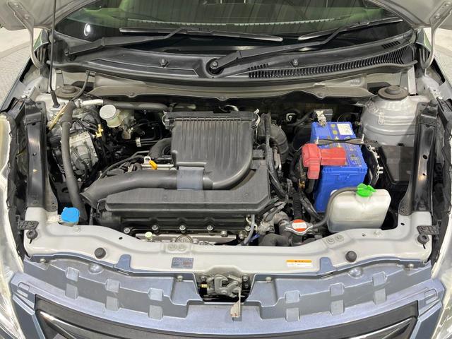 スイフト スタイル－ＤＪＥ　禁煙車　メモリーナビ　バックカメラ　オートエアコン　シートヒーター　パドルシフト　ＥＴＣ　ＨＩＤライト　オートライト　シートリフター　スマートキー　横滑り防止装置　純正１６インチアルミホイール（18枚目）