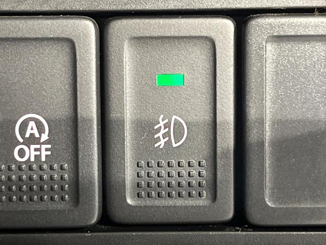 スイフト スタイル－ＤＪＥ　禁煙車　メモリーナビ　バックカメラ　オートエアコン　シートヒーター　パドルシフト　ＥＴＣ　ＨＩＤライト　オートライト　シートリフター　スマートキー　横滑り防止装置　純正１６インチアルミホイール（27枚目）