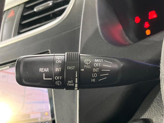 スイフト スタイル－ＤＪＥ　禁煙車　メモリーナビ　バックカメラ　オートエアコン　シートヒーター　パドルシフト　ＥＴＣ　ＨＩＤライト　オートライト　シートリフター　スマートキー　横滑り防止装置　純正１６インチアルミホイール（31枚目）