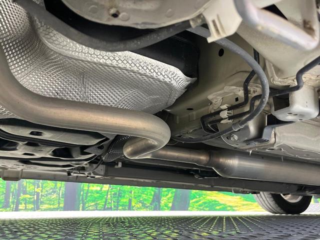 スイフト スタイル－ＤＪＥ　禁煙車　メモリーナビ　バックカメラ　オートエアコン　シートヒーター　パドルシフト　ＥＴＣ　ＨＩＤライト　オートライト　シートリフター　スマートキー　横滑り防止装置　純正１６インチアルミホイール（45枚目）