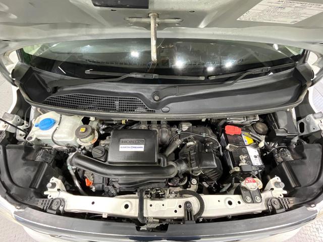 N-BOX G・Lホンダセンシング 禁煙車 ホンダセンシング 純正ナビ バックカメラ 電動スライド オートエアコン レーンアシスト ETC LEDライト オートライト ステアリングスイッチ スマートキー ウィンカーミラー 後席シェード(18枚目)