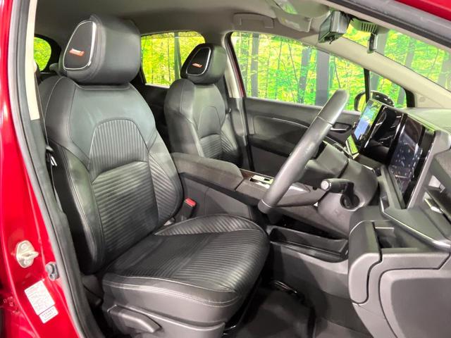 オーラ Ｇ　レザーエディション　禁煙車　２トーンカラー　プロパイロット　衝突軽減　ＢＯＳＥサウンド　純正９型ナビ　全周囲カメラ　シートヒーター　デジタルルームミラー　ブラインドスポットモニター　ステアリングヒーター　ＥＴＣ　ドラレコ（8枚目）