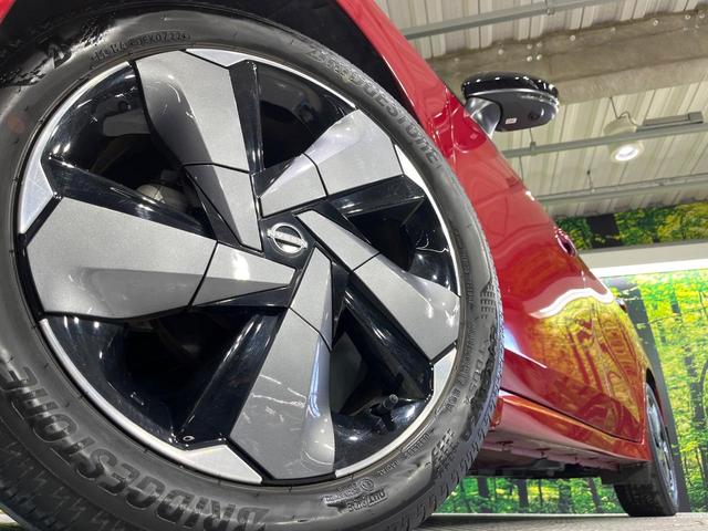 オーラ Ｇ　レザーエディション　禁煙車　２トーンカラー　プロパイロット　衝突軽減　ＢＯＳＥサウンド　純正９型ナビ　全周囲カメラ　シートヒーター　デジタルルームミラー　ブラインドスポットモニター　ステアリングヒーター　ＥＴＣ　ドラレコ（13枚目）