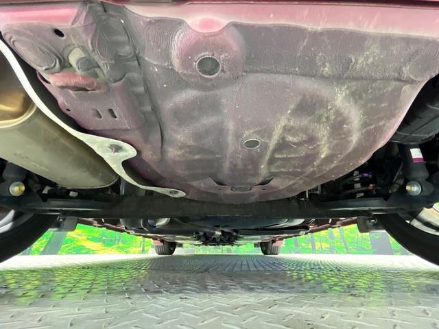 オーラ Ｇ　レザーエディション　禁煙車　２トーンカラー　プロパイロット　衝突軽減　ＢＯＳＥサウンド　純正９型ナビ　全周囲カメラ　シートヒーター　デジタルルームミラー　ブラインドスポットモニター　ステアリングヒーター　ＥＴＣ　ドラレコ（19枚目）