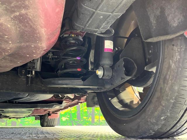 オーラ Ｇ　レザーエディション　禁煙車　２トーンカラー　プロパイロット　衝突軽減　ＢＯＳＥサウンド　純正９型ナビ　全周囲カメラ　シートヒーター　デジタルルームミラー　ブラインドスポットモニター　ステアリングヒーター　ＥＴＣ　ドラレコ（20枚目）