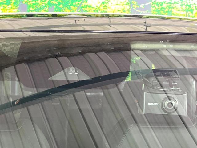 オーラ Ｇ　レザーエディション　禁煙車　２トーンカラー　プロパイロット　衝突軽減　ＢＯＳＥサウンド　純正９型ナビ　全周囲カメラ　シートヒーター　デジタルルームミラー　ブラインドスポットモニター　ステアリングヒーター　ＥＴＣ　ドラレコ（21枚目）