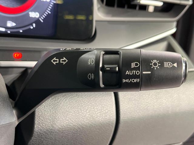 オーラ Ｇ　レザーエディション　禁煙車　２トーンカラー　プロパイロット　衝突軽減　ＢＯＳＥサウンド　純正９型ナビ　全周囲カメラ　シートヒーター　デジタルルームミラー　ブラインドスポットモニター　ステアリングヒーター　ＥＴＣ　ドラレコ（28枚目）