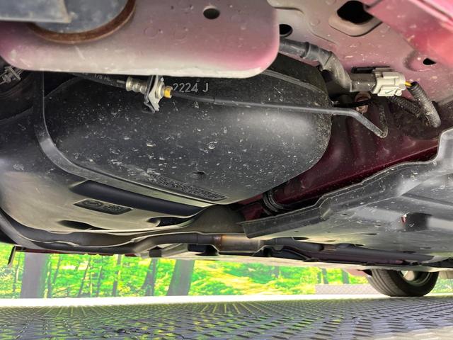 オーラ Ｇ　レザーエディション　禁煙車　２トーンカラー　プロパイロット　衝突軽減　ＢＯＳＥサウンド　純正９型ナビ　全周囲カメラ　シートヒーター　デジタルルームミラー　ブラインドスポットモニター　ステアリングヒーター　ＥＴＣ　ドラレコ（48枚目）