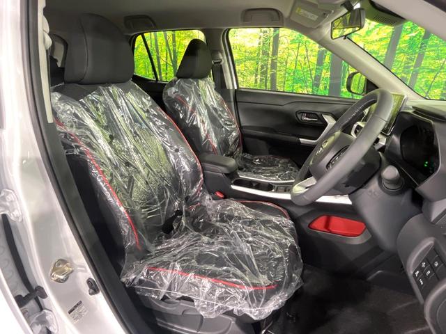 ライズ Ｚ　ハイブリッド車　登録済未使用車　スマートアシスト　純正９型ディスプレイ　全周囲カメラ　前席シートヒーター　コーナーセンサー　シーケンシャルターンランプ　ＬＥＤライト　オートライト　オートエアコン（8枚目）