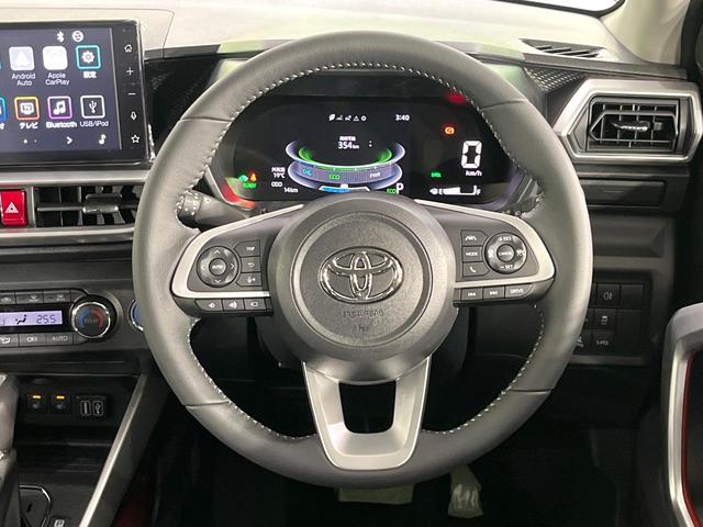 ライズ Ｚ　ハイブリッド車　登録済未使用車　スマートアシスト　純正９型ディスプレイ　全周囲カメラ　前席シートヒーター　コーナーセンサー　シーケンシャルターンランプ　ＬＥＤライト　オートライト　オートエアコン（11枚目）